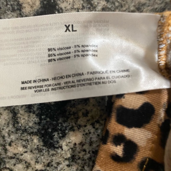 NWT Skinnygirl Animal Print Joggers. 2 side Pockets, Elastic Band, metal Tassel - Picture 8 of 10